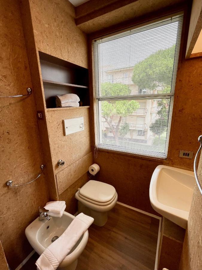 Apartament Casa Vacanze Il Veliero Bordighera Zewnętrze zdjęcie