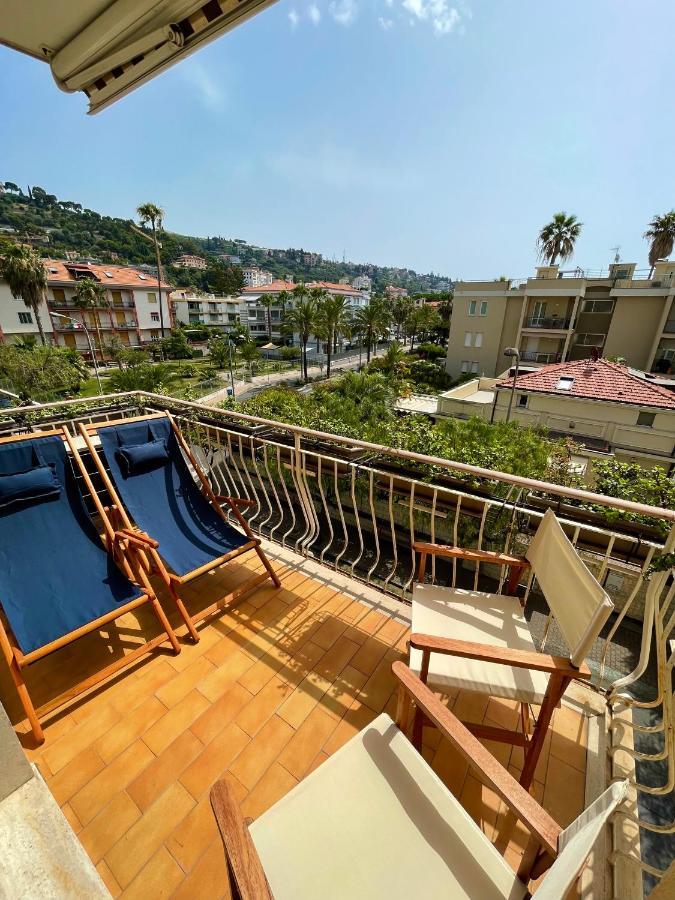 Apartament Casa Vacanze Il Veliero Bordighera Zewnętrze zdjęcie